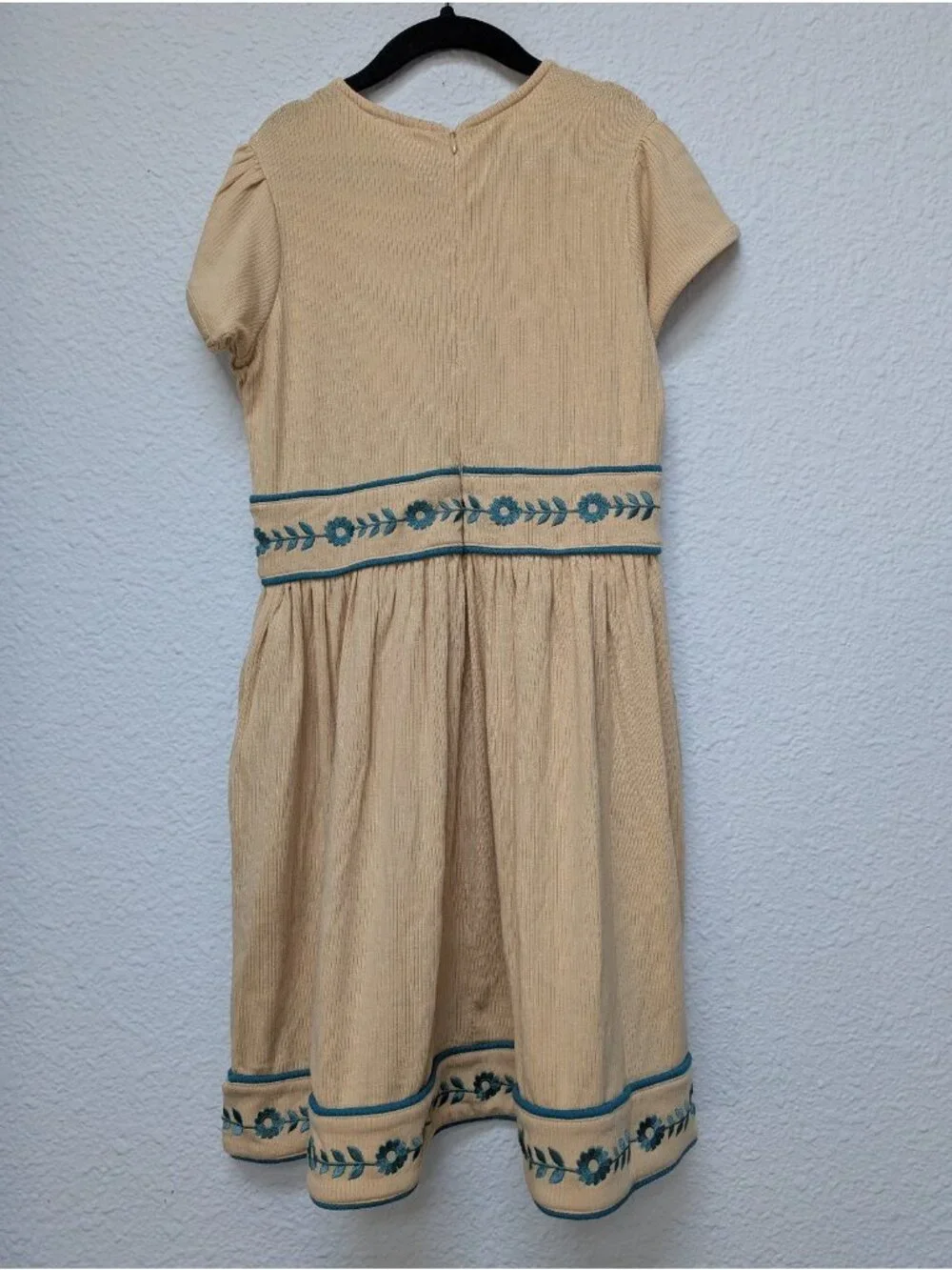 Kate Quinn Square Neck Piped Floral Embroidered Dress 8Y Bamboo Marzipan